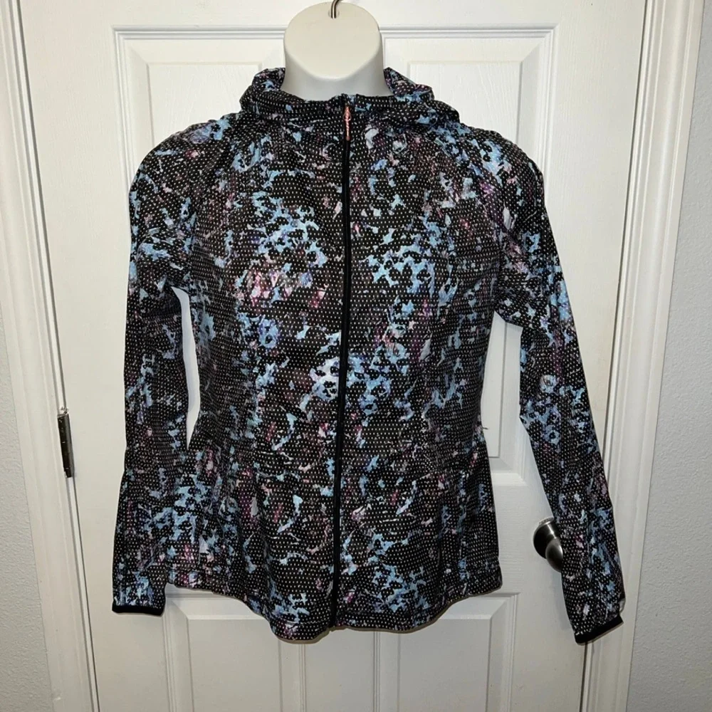 Lululemon Back Pack It Jacket Floral Sport Tranquil Blue Multi